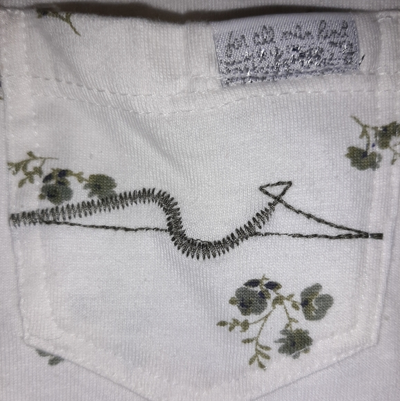 🆕️ 7 For All Mankind Baby Girls Ivory Floral Footed Sleeper Set / 3-6 Months - Picture 7 of 7